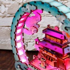 Jacarou – Lampe En Bois LED à Assembler – Pleine Lune -Périphériques De Jeu MOON PINK 1800 980x980 1