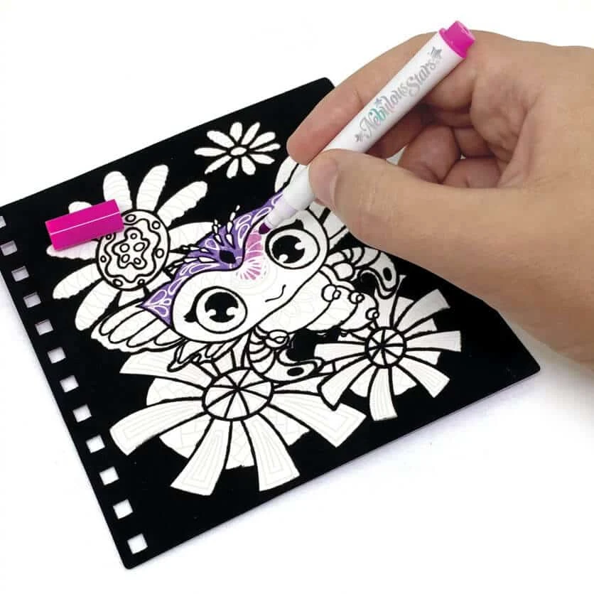 Nebulous Stars – Velours à Motif Magique 4 Nebulous Stars – Velours à Motif Magique – Image 2